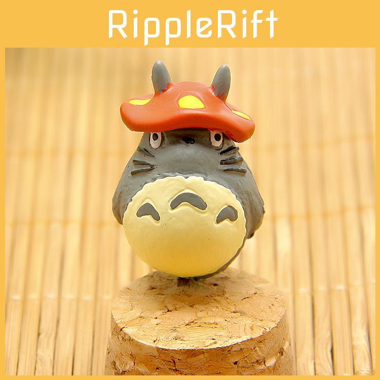 Totoro My Neighbor Pvc Ornament With Mushroom On The Top Of The Head For Gift