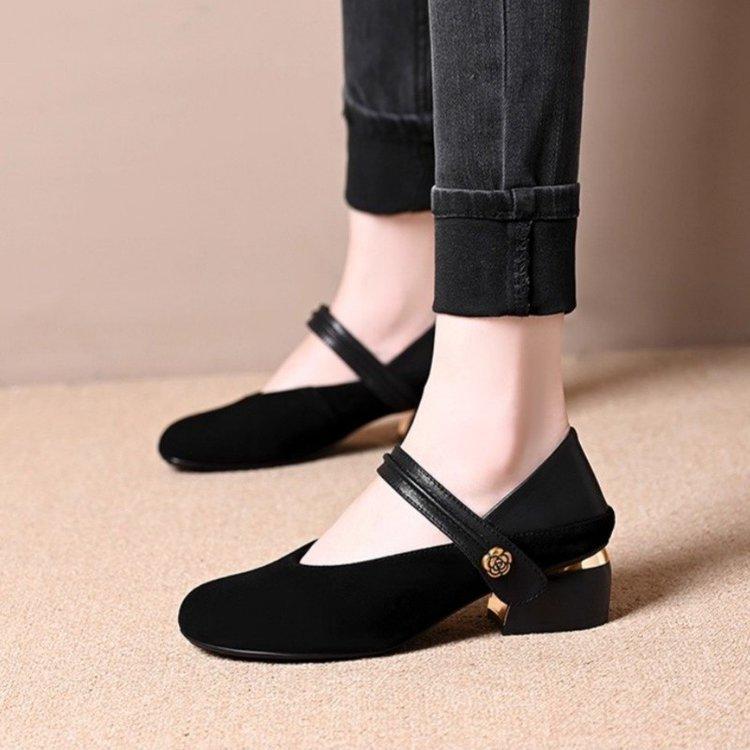 Autumn New Retro Fashion Versatile Light Mouth Word with Mary Jane Shoes Round Head Low Heel Single Shoes
