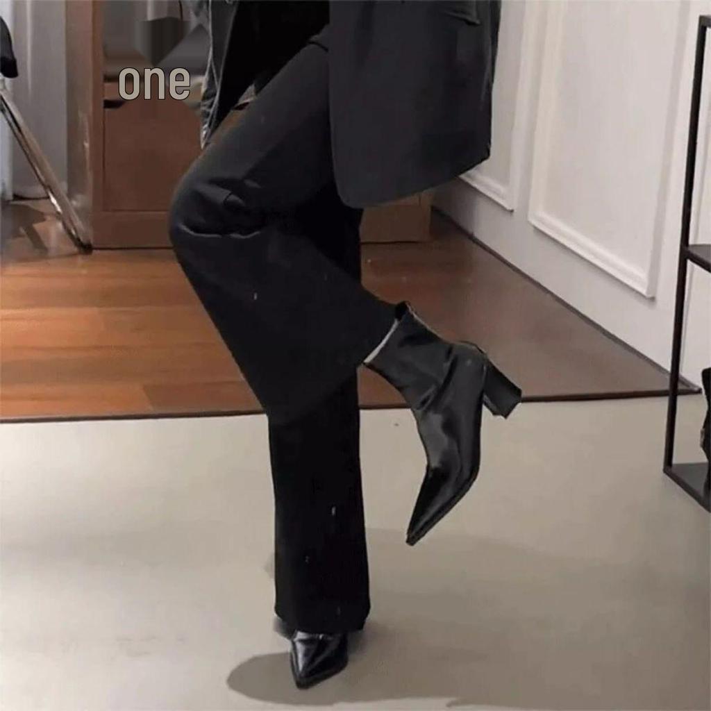 Women's Black Patent Leather Pointed Toe Ankle Boots with Chunky Heel and Back Zipper - New for Autumn/Winter 2025, High-End Martin Style.