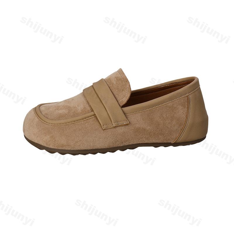 Fashion Women's Slip On Loafers New Spring Autumn Lightweight Comfortable Soft Sole Flats Fashion Vintage Outdoor Non Slip Casual Shoes