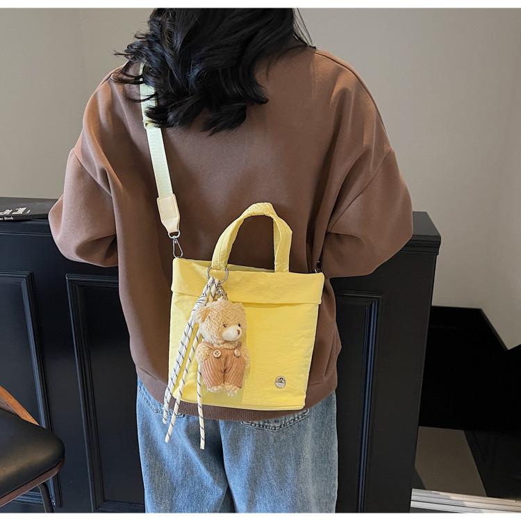 Street Style Nylon Square Bag For Women Teen Fashion Lightweight Crossbody Bag With Stitching Detail