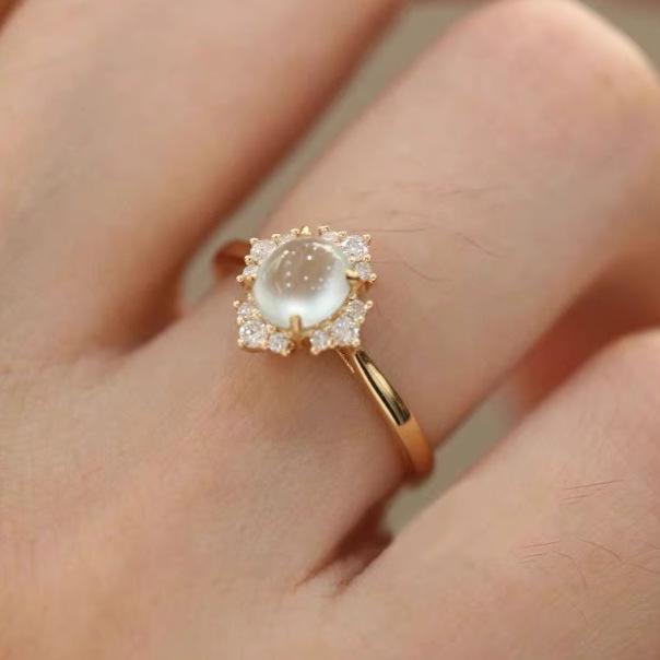 Hong Kong Style Cat's Eye Stone Crown Ring: Elegant, Versatile, and Stackable Women's Luxury Piece