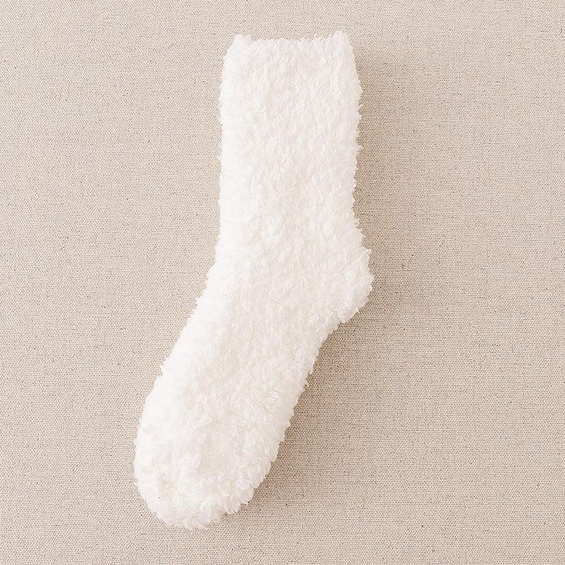 Women's Winter Sleep Socks with Fleece Lining - Thickened Coral Fleece, Plus Size, Loose Fit, Plush Fleece for Sleeping