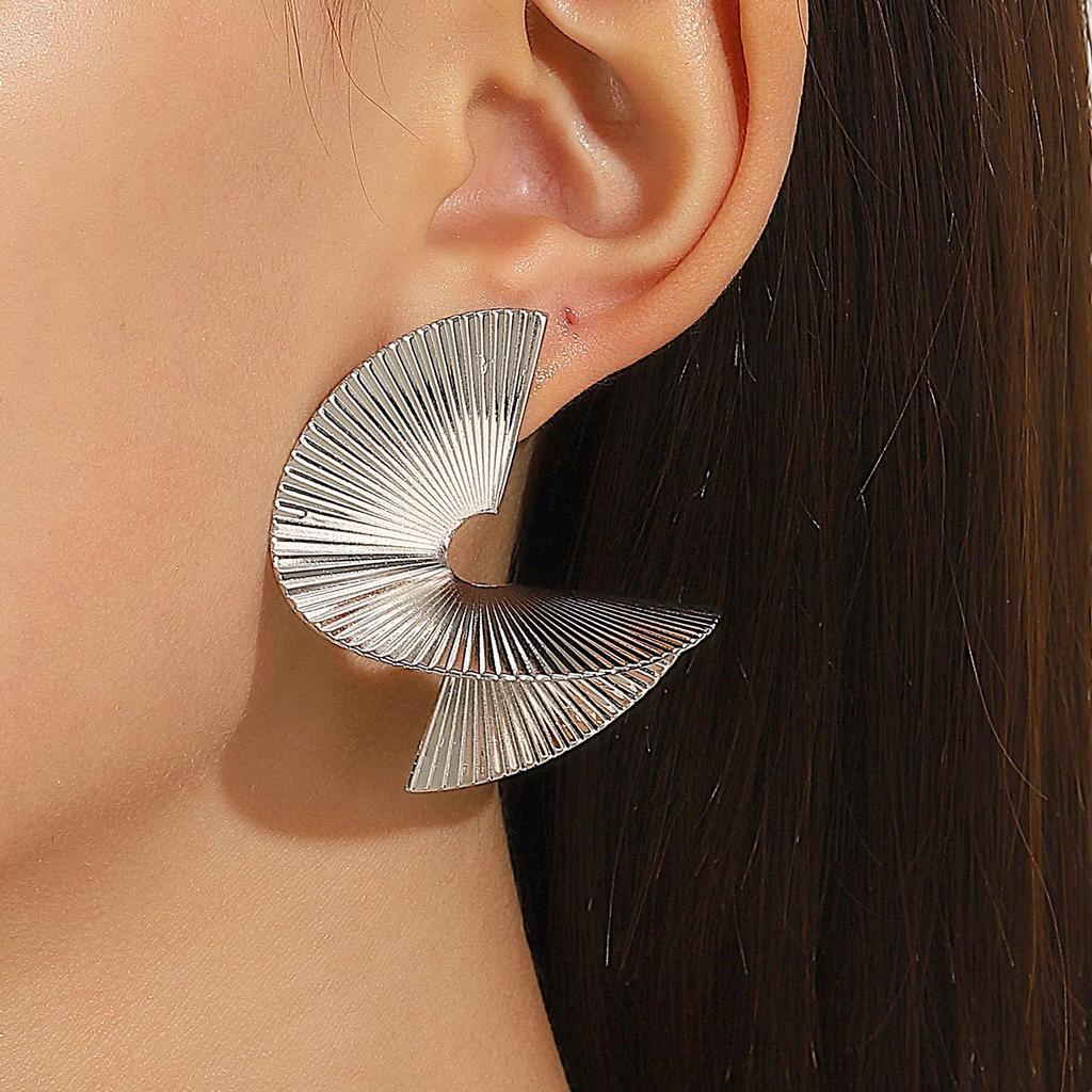CARLIDANA Gold Plated Geometric Fan-shaped Circle Exaggerated Statement Punk Stainless Steel Twisted Earring Jewelry for Women