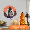 Halloween Dekokranz mit Hexenfigur und festlichem Girlande Handgemacht 20x20cm Saisonales Türhängeornament für Halloween