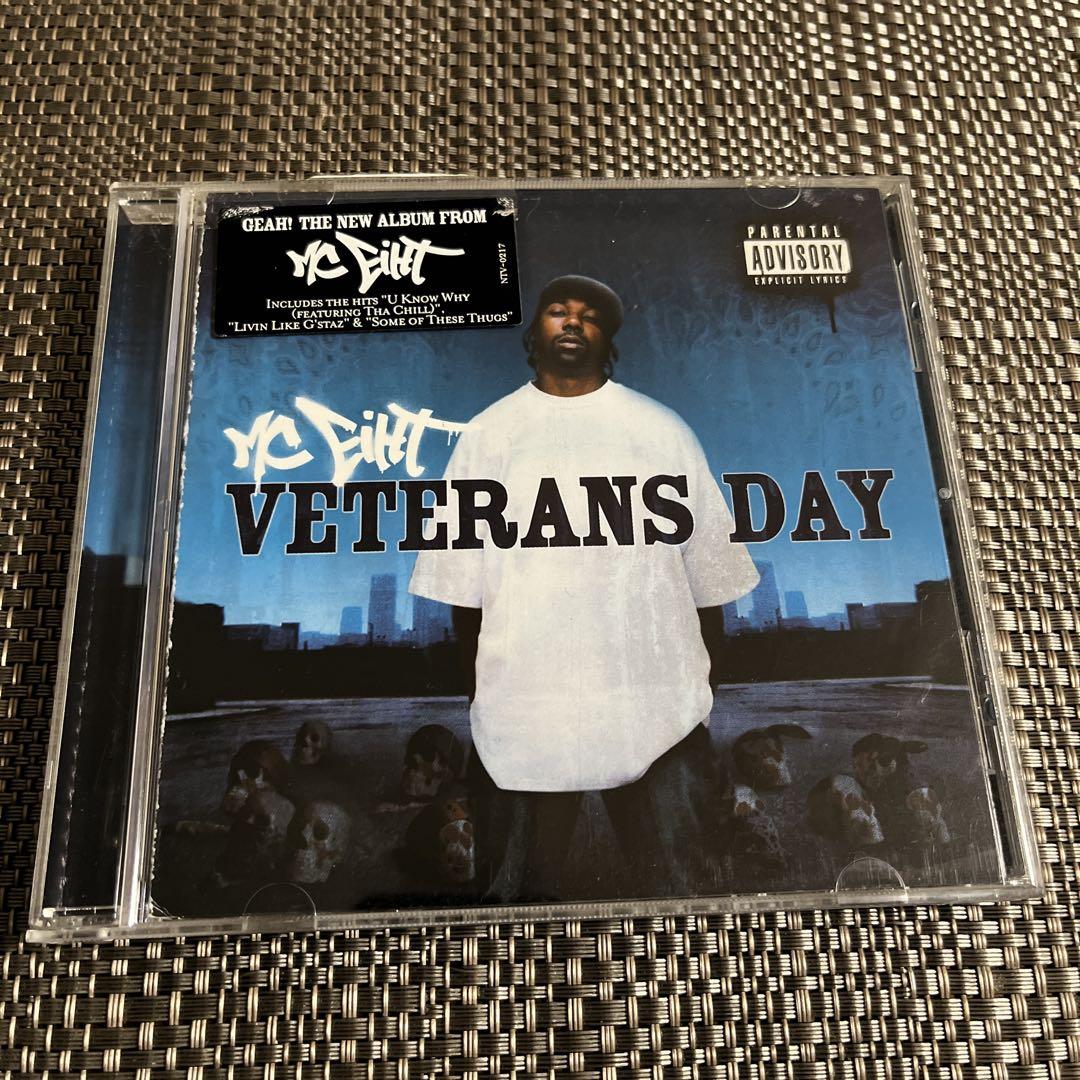 

[USED] CDVETERANS DAY / MC EIHT of C.M.W.