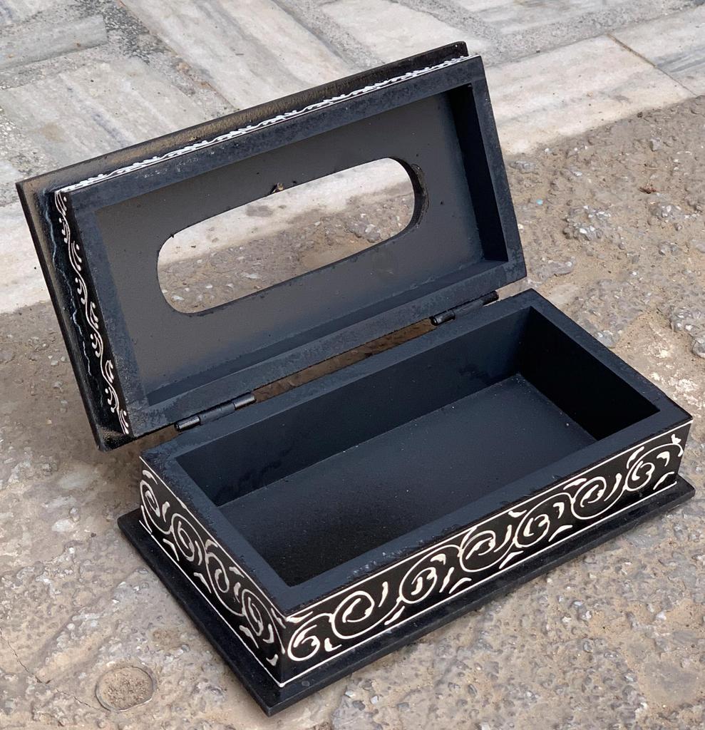 Ręcznie robione drewniane pudełko na chusteczki Ręcznie malowane Indyjska sztuka ludowa