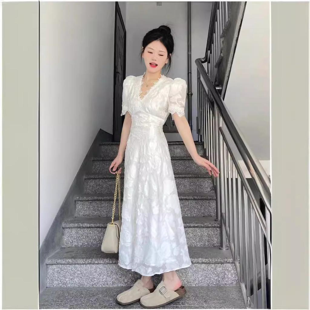 French White Lace Bubble Sleeve Dress Women's Summer New High-end Waist Gentle Short-sleeved Long Skirt