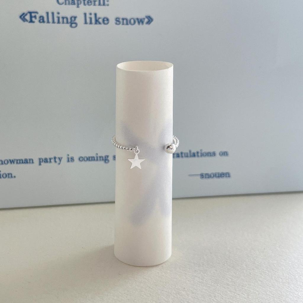 Xiaohongshu 925 Sterling Silver Exaggerated Plain Ring for Women – Simple, Luxurious, High-End Design.