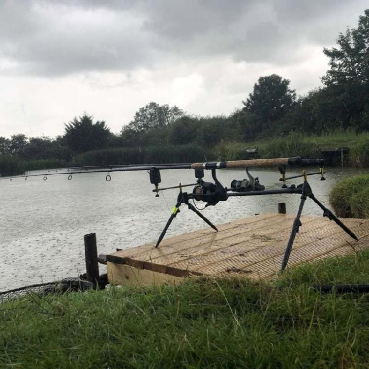 Professional Angling Support Tool Quickly Assembly Aluminum Alloys Rod Holder for Enhances Angling Efficiency