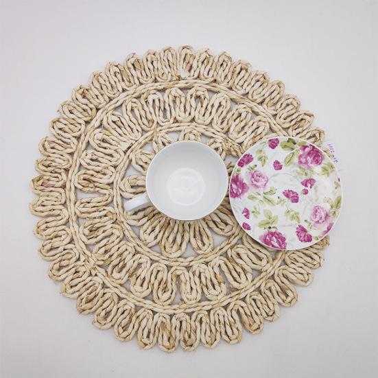 Cup Coaster Flower-shaped Hear Resistant Straw Handmade Woven Exquisite Table Cup Mats for Home