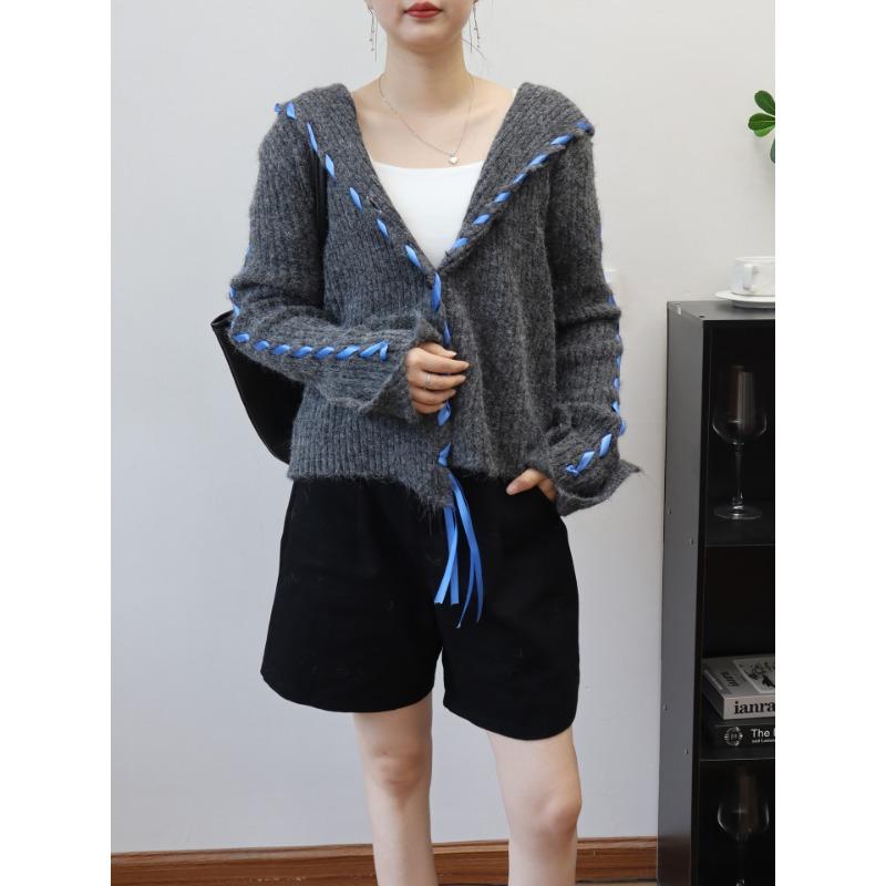 Design streamer large lapel knitted cardigan autumn and winter new loose temperament sweater jacket women