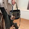 This year, popular small bags are women's autumn and winter versatile 2025 new popular single shoulder women's portable bucket bag messenger bag