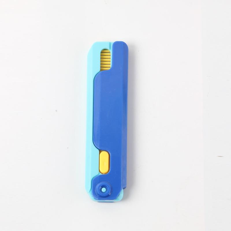 3D Gravity Straight Comb Small Radish Knife Comb Cute Stress Relief Fidget Toys Travel Out Portable Cute Model Butterfly Comb