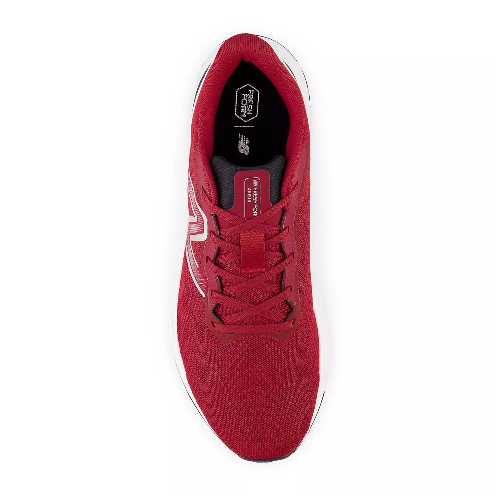 Sports Shoes New Balance Rouge Maris Running