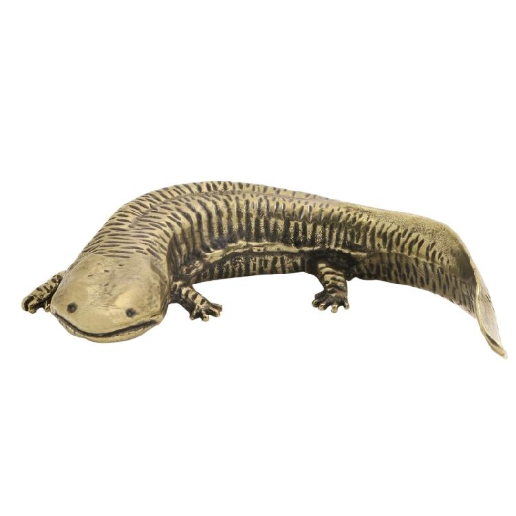 

Elegant Brasses Salamanders Figurine for Study Room Shelf Display Decorative Accent 1