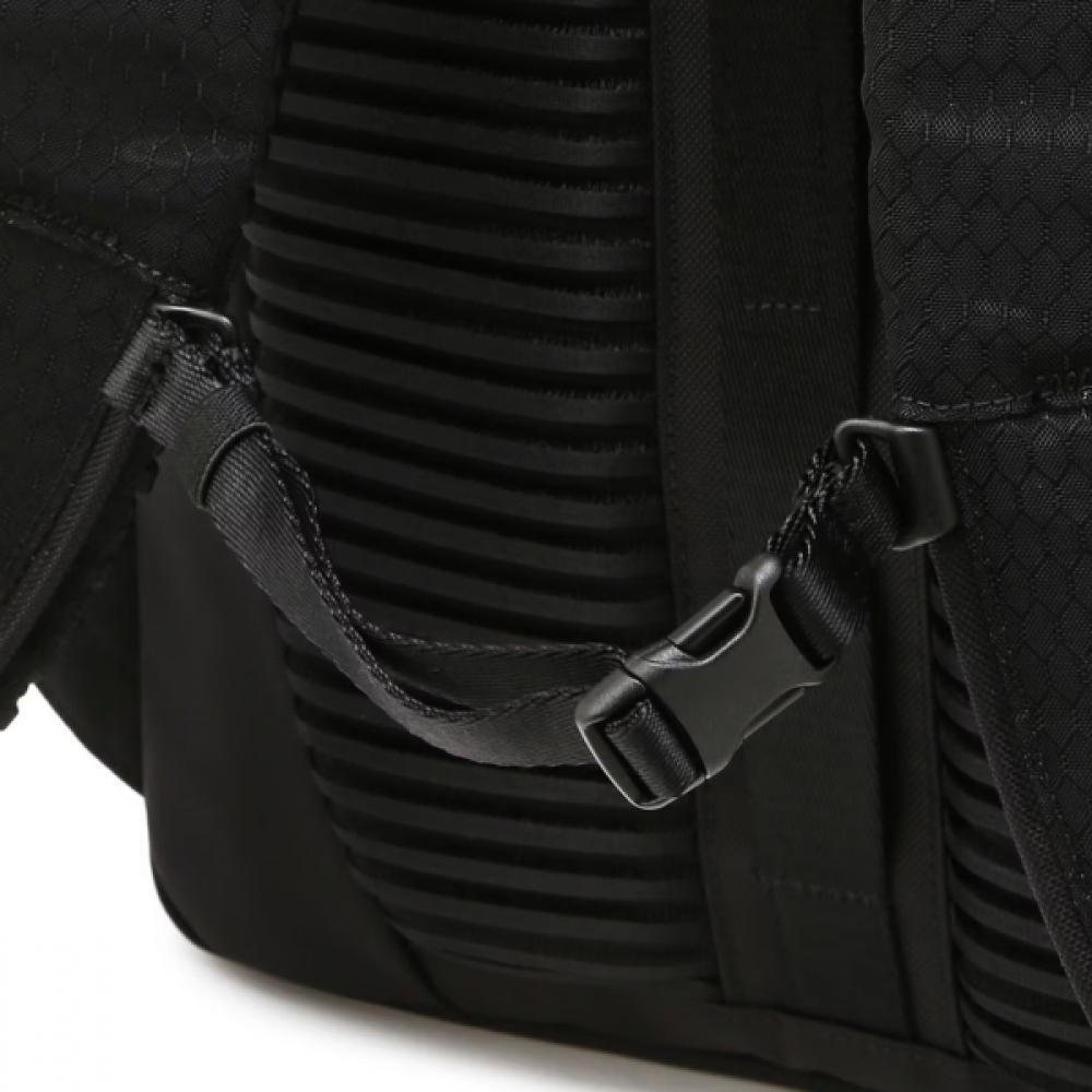Daks Black Embossed Logo Nylon Backpack Dbba6e773bk