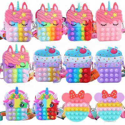 Geantă Unicorn Curcubeu Jucării Fidget pentru Fete Decompresie Ameliorarea Stresului Geantă Mesager Amuzantă Portofel Cadouri pentru Copii Juguetes