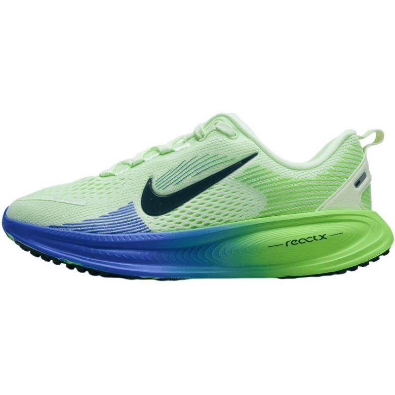 

Nike Women s Air Zoom Vomero 18 Running Shoes US 6