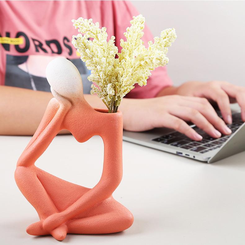 Nowoczesna sztuka ceramiczny wazon na kwiaty ręka trzyma rośliny kwiat pojemnik dekoracyjny wazon do wystroju domu salon Home Office centralny stół ślub