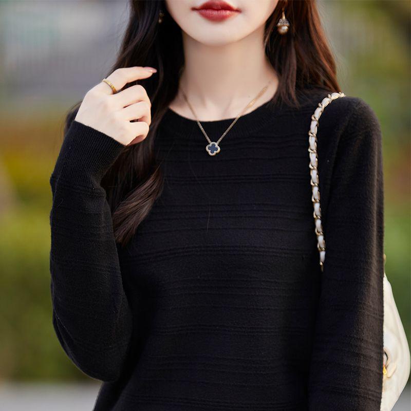 New Women's Plus Size Thick Wool Sweater - Round Neck, Loose Fit, Knitted Pullover for Autumn and Winter