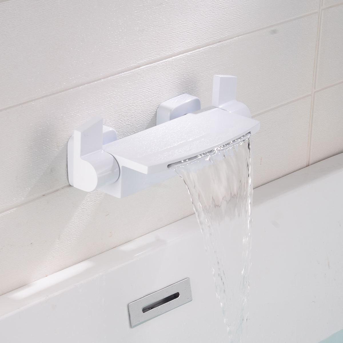 

Brass Waterfall Bathtub Faucet Set with Black Exposed Edge and Hot/Cold Shower Head