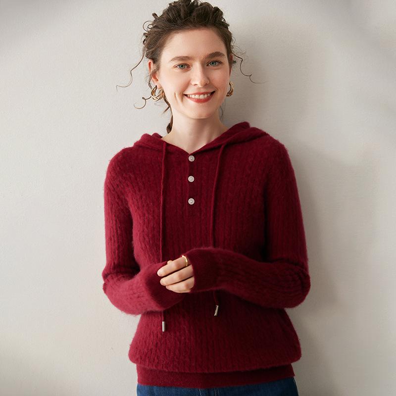 2025 Women's Thickened Cashmere Cable Knit Hoodie - Age-Reducing Loose Fit Pullover Sweatshirt
