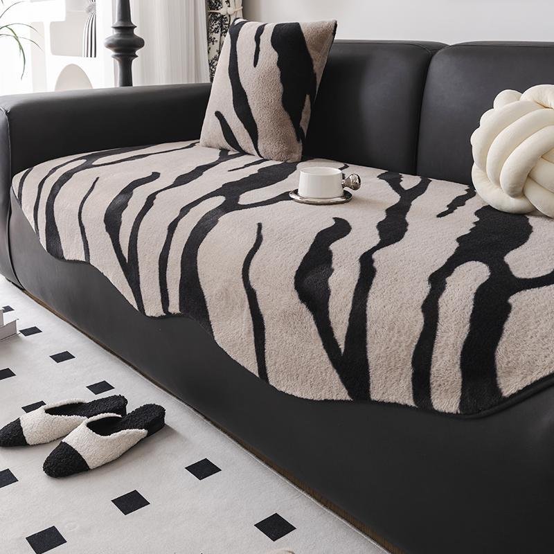 

Плюшевая диванная подушка и одеяло для зимы, теплое, утолщенное нескользящее диванное полотенце, простыня, черный, белый цвет, чехол для дивана с рисунком 90x90cm 1pcs