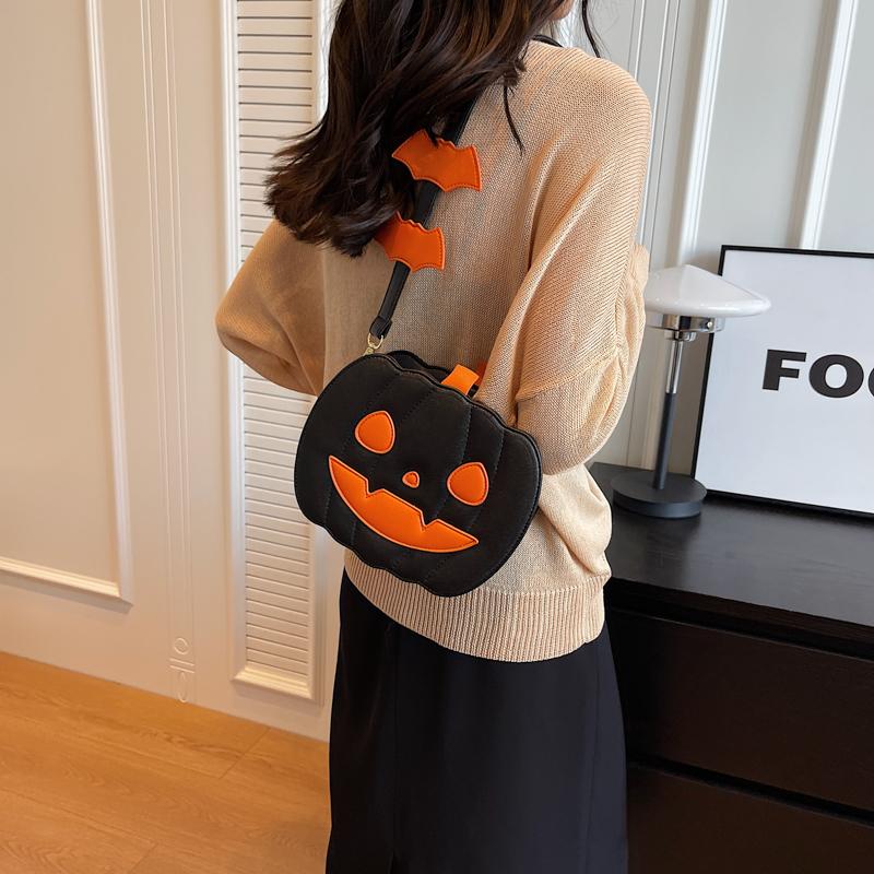 2025 New Creative Halloween Pumpkin Shape PU Shoulder Bags Super Cool Exquisite Personality Hot Trendy Crossbody Bags for Women