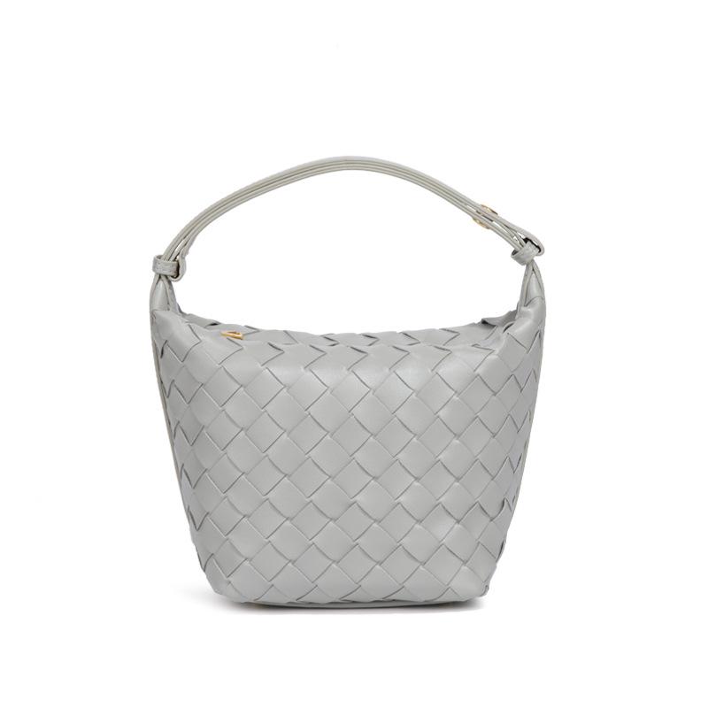 Elegant Hand-held Lunch Box Bag, Fashionable Hand-woven Bag, Trendy and Versatile Casual Shoulder Bag, Soft Leather Underarm Bag