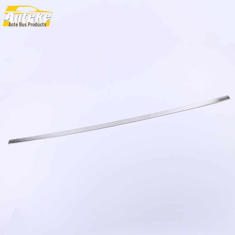 Komic GT Tailgate Protection: Anti-Scratch and Collision Strips for 20 Model Variants.