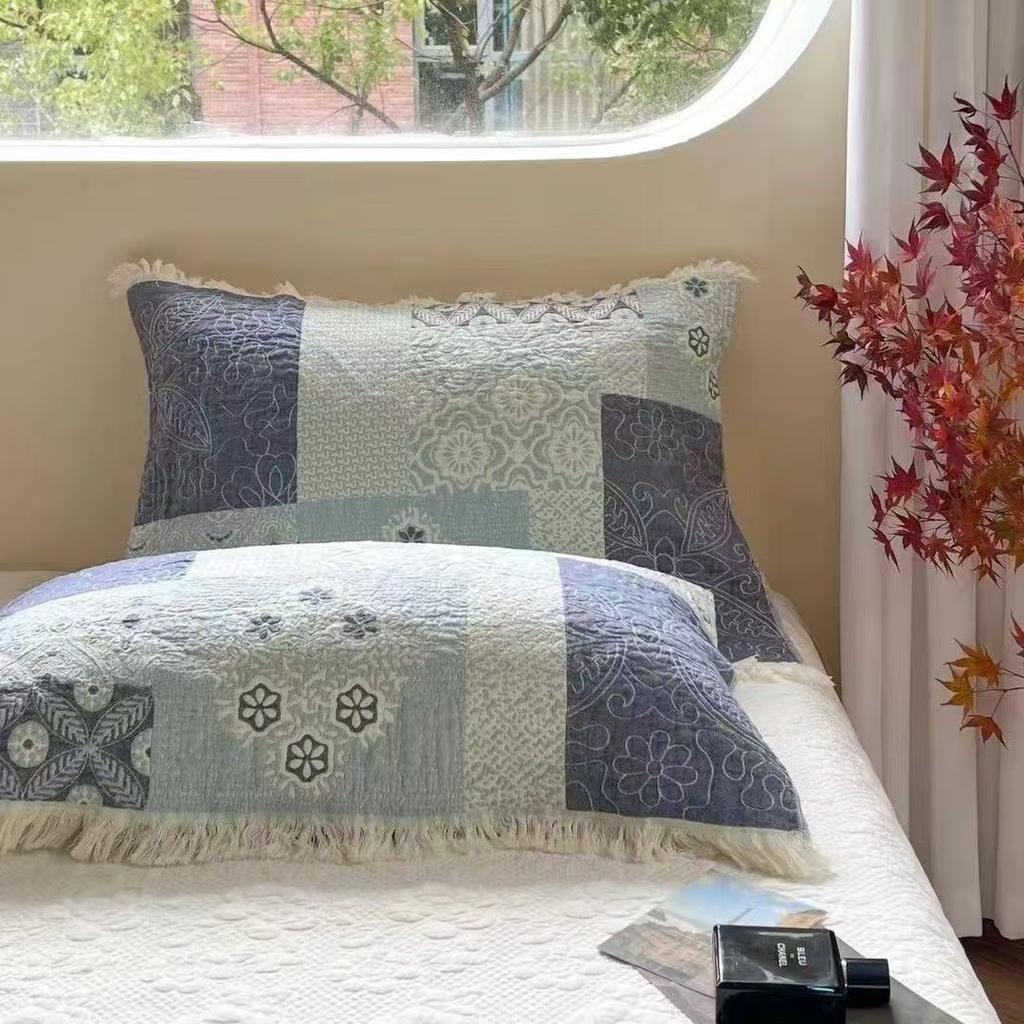 Soft Thick Cotton Pillowcases Set Of Two Simple Cartoon European Style Non-Slip Durable Pillow Covers Breathable Comfortable All Cotton Design