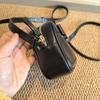 [Pre-Owned] Vara Black Leather Shoulder Bag Crossbody Bag Gold Hardware - Very Good #3F4J1D