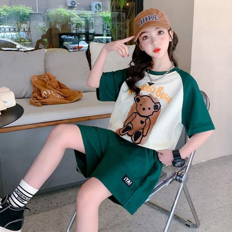 

Дівчата спортивні двосекційні літні моделі іноземних стилів дівчаток великих дівчаток літній костюм з короткими рукавами дитячий повсякденний костюм футболки 120