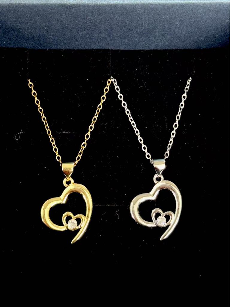 Retro INS Style Multicolor Zircon French Peach Heart Necklace with Diamonds and Titanium Stainless Steel