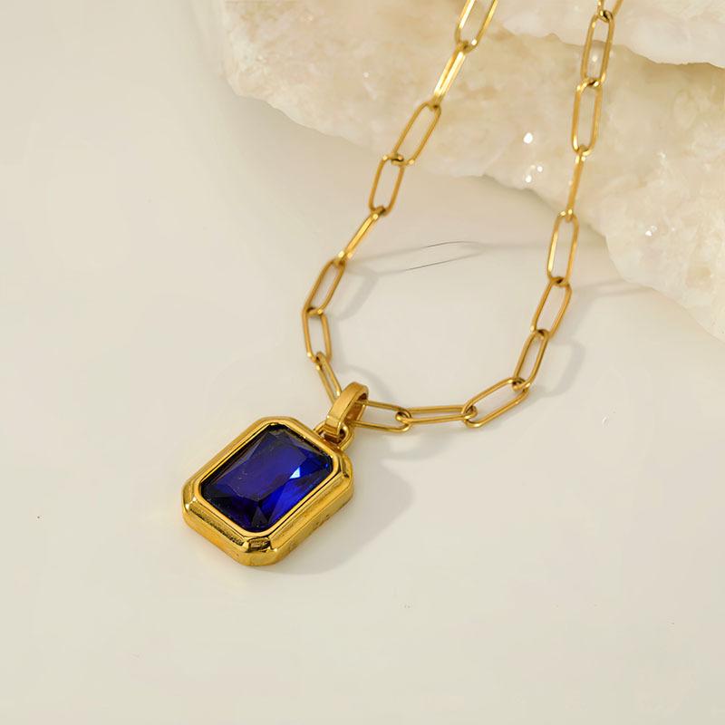 Light Luxury Fashion Square Colored Diamond Necklace Female Popular Personality Temperament Titanium Steel Clavicle Chain Versatile