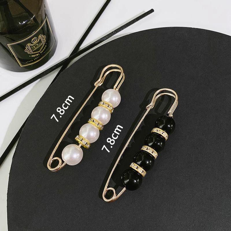 Elegant Pearl Flower Brooch for Women - Anti-Exposure Clothing Pin Accessory