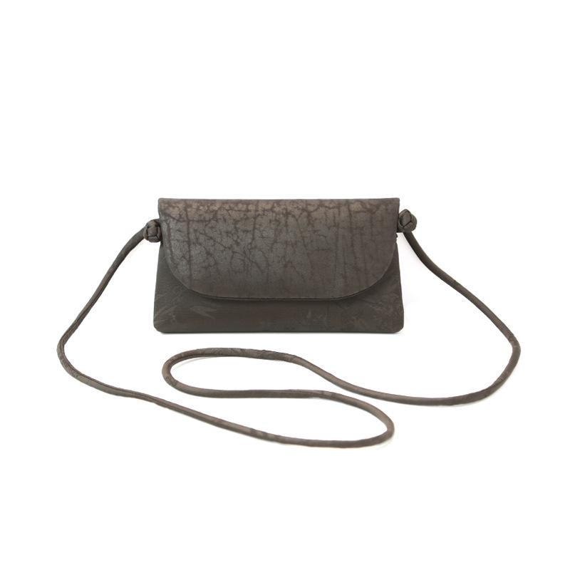 Xiangyunsha Crossbody Bag: New Chinese Style Mulberry Silk and Song Brocade Phone and Shoulder Bag