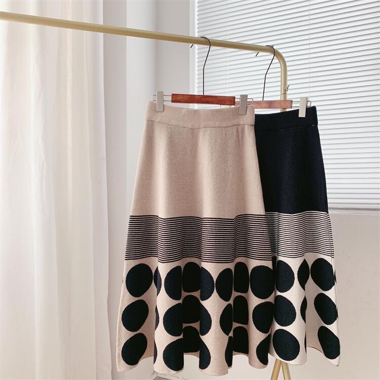 High Waisted Knitted Skirt for Women Autumn and Winter Elastic A-line Pleated Textile Skirt