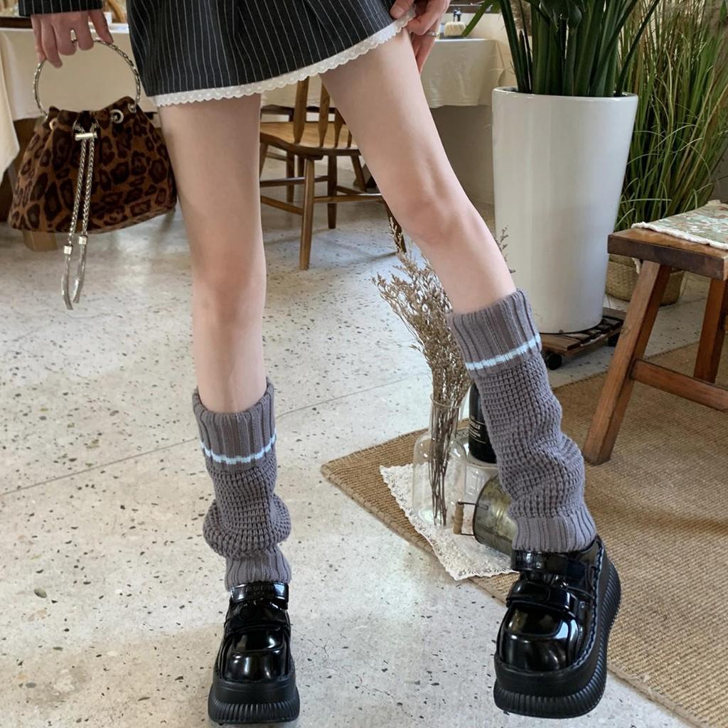Women's Knit Striped Leg Warmers - Autumn/Winter Fashionable Mid-Calf Socks
