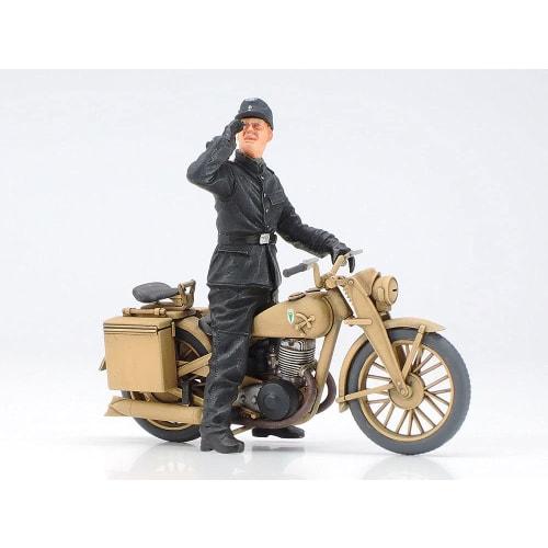 Tamiya 1/35 Military Miniature Series No. 252 German Army Heavy Tank King Tiger with Henschel Turret, Ardennes Front, Plastic Model Kit 35252