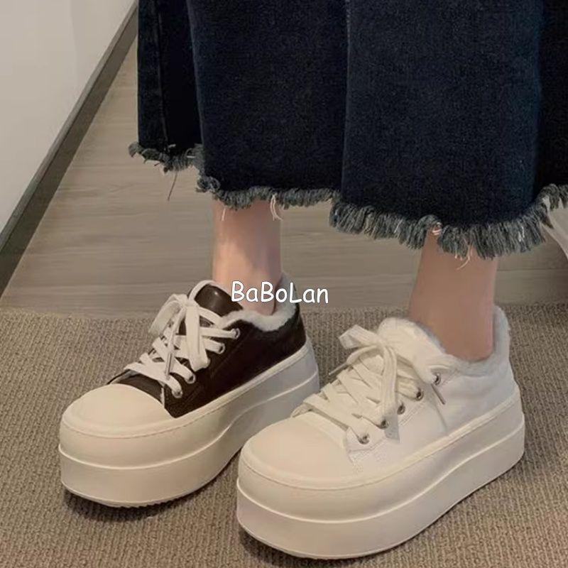 Fleece thick-soled big-headed bread shoes 22 autumn and winter new warm round-headed board shoes ugly and cute casual cotton shoes