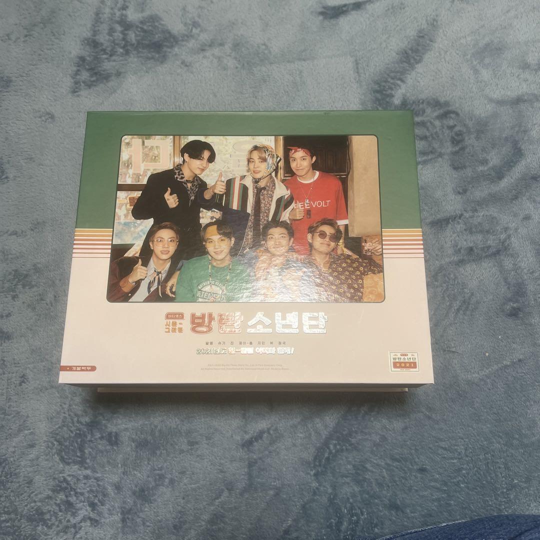 

[USED] DVD BTS 2021 SEASON S GREETINGS