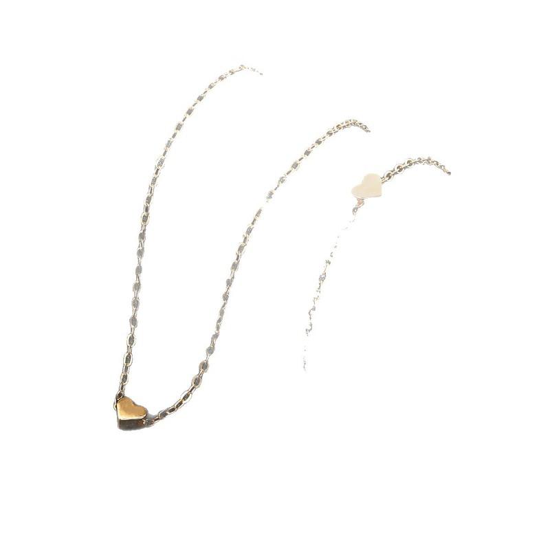 Small Gold Heart-shaped Pendant Necklace for Women Light Luxury Clavicle Chain Fashionable Versatile and High-end Ins Style Zinc Alloy