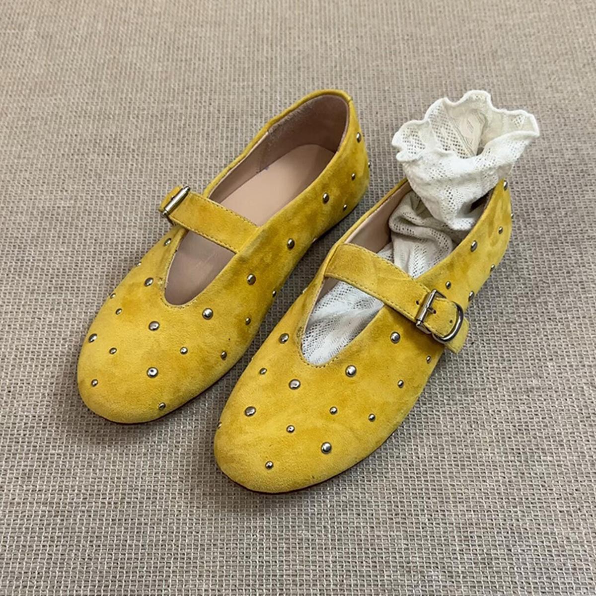 

Модные женские замшевые модные весенне-осенние туфли-лодочки нового стиля с круглым носком, удобные и универсальные 40 жёлтый