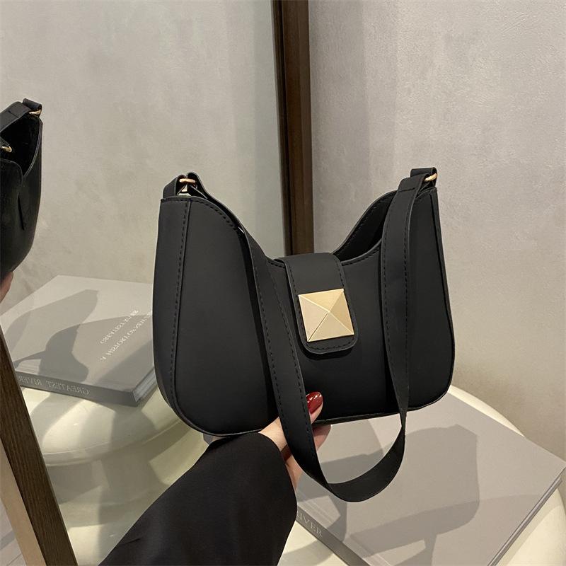 One-shoulder small bag women's 2025 spring and summer new Korean version of foreign butterfly one-shoulder messenger bag casual temperament women's ba