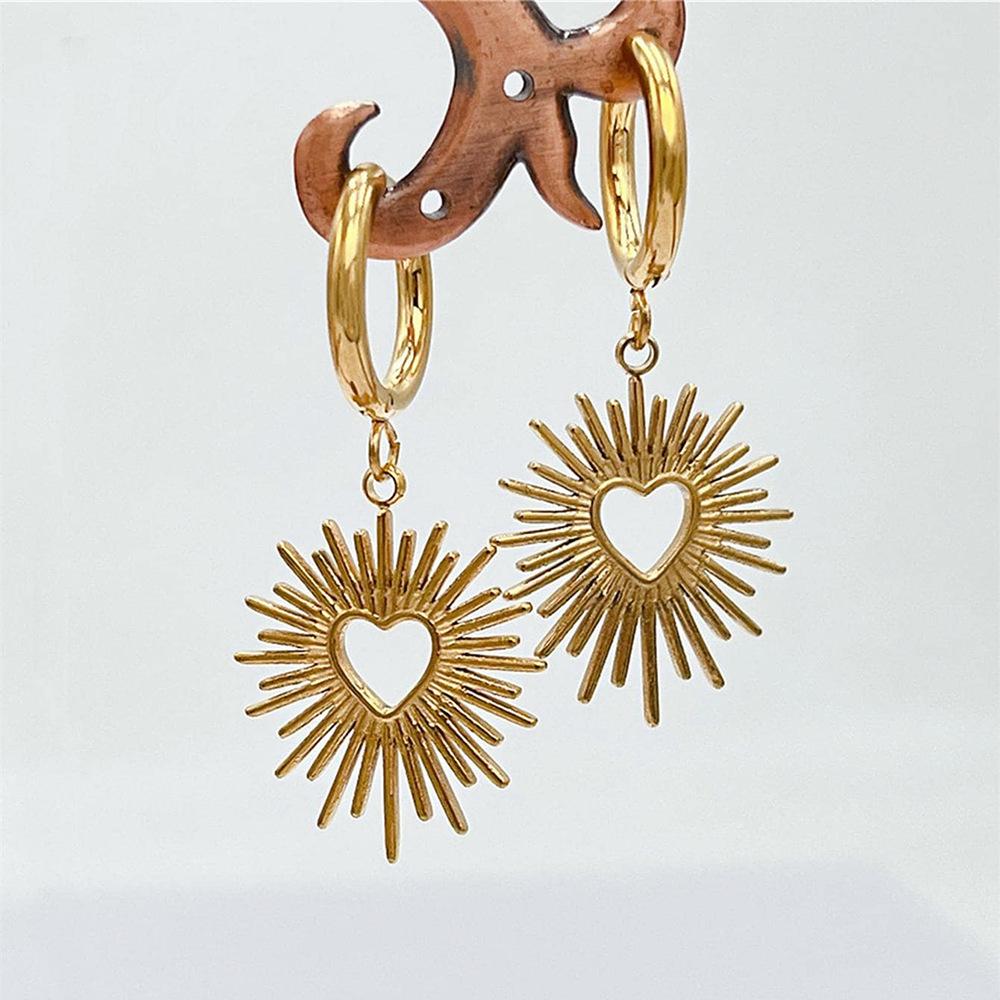 Stainless Steel Heart Shaped Sun Hoop Earrings for Women Girls Punk Irregular Thorn Peach Heart Ear Buckle Wedding Jewelry Gifts