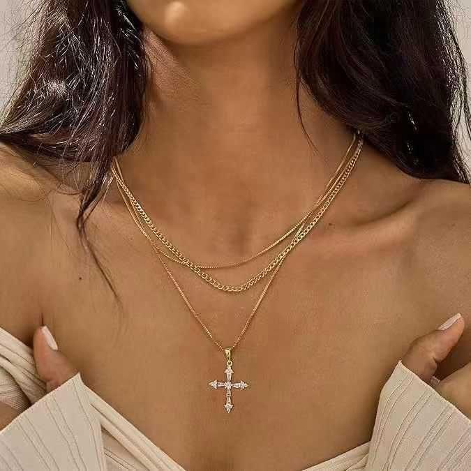 

Cross pendant necklace European and American style multi-layer stacking design sweet and cool personality collarbone chain necklace