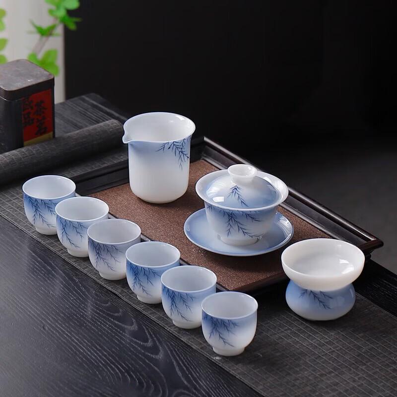 Hongyu Puyun Willow Charm Hand-Painted White Porcelain Tea Set