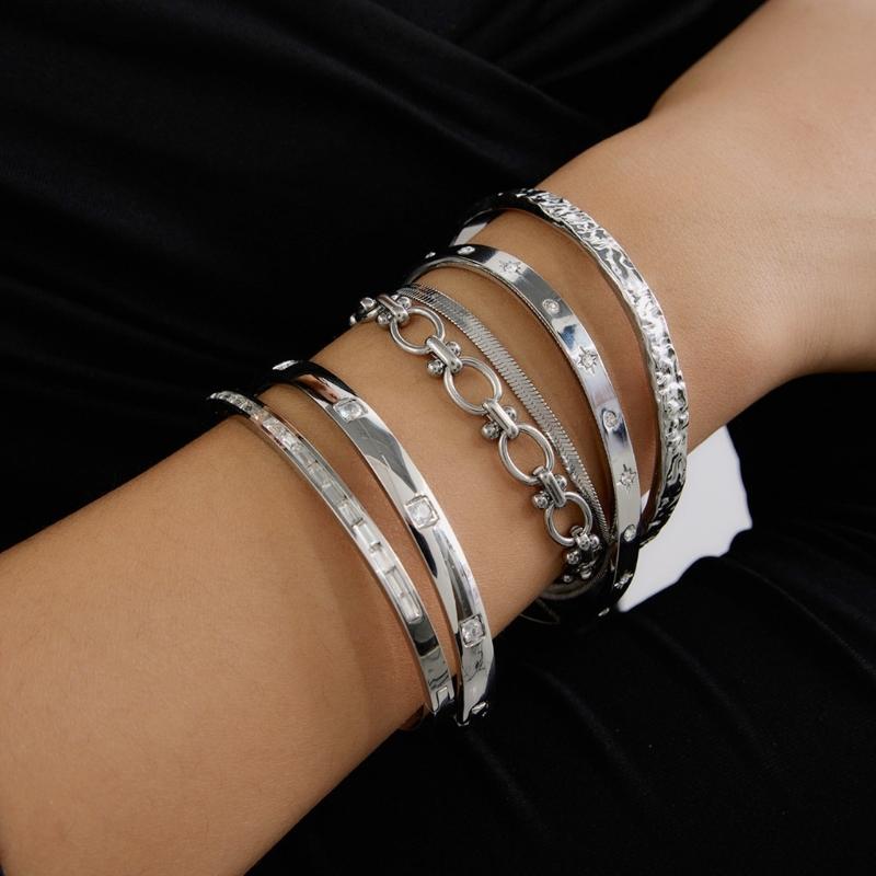 Modern Bangle Stainless Steel Bracelet Jewelry Adjustable Size Wristband Unisex Accessory for Casual Or Formal Outfits
